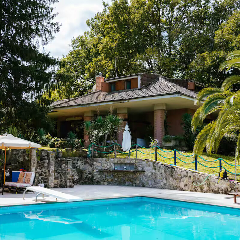 0cd363b0-3016-4a76-8dd9-f171a31b1379-_2_